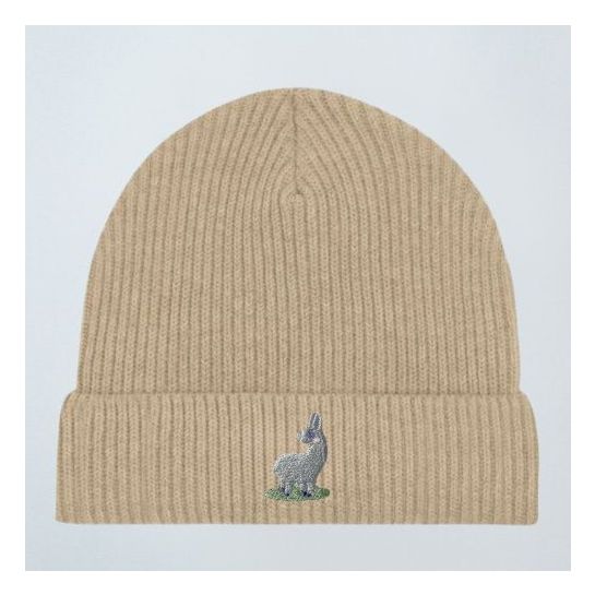 Caritas Schenken mit Sinn Haube beige mit Stickemblem Esel